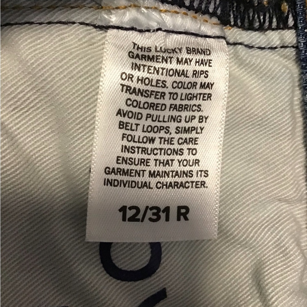 NWT! Lucky Brand Boyfriend Jeans in Classic Blue - Picture 9 of 10